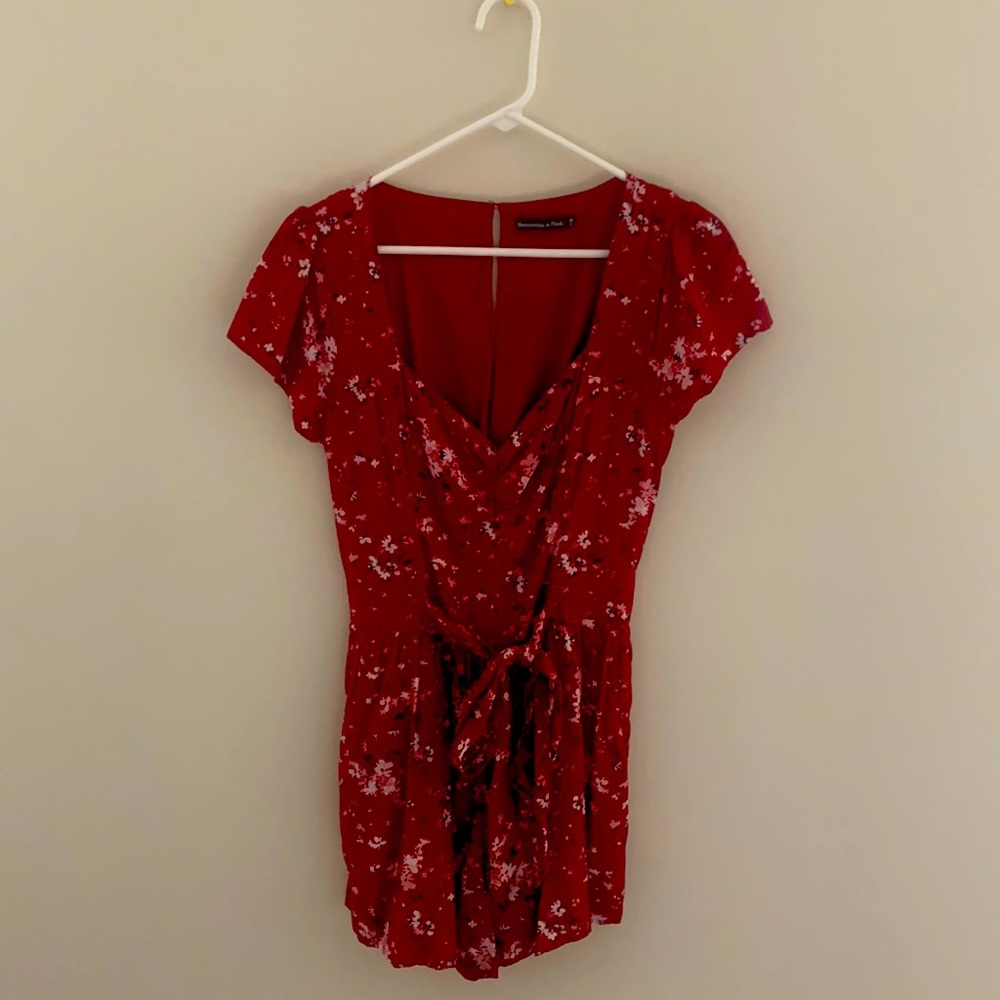 Abercrombie & Fitch Women’s Floral Romper Size Medium